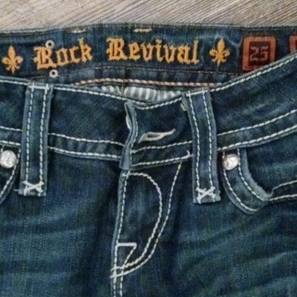 Jeans - Picture 2 of 2